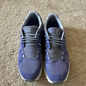 On Running Athletic Shoes in Purple and Gray